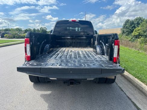 Used 2019 Ford F450 Lariat w/ Lariat Ultimate Package AWD/4WD image 12