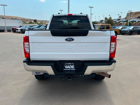 Used 2021 Ford F250 XL w/ STX Appearance Package AWD/4WD image 5
