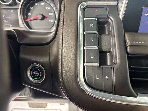 Used 2021 Chevrolet Tahoe LT w/ LT Signature Package AWD/4WD image 7