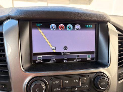 Used 2018 Chevrolet Tahoe LT image 30