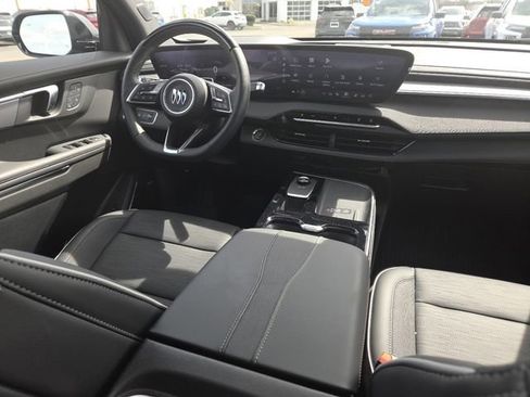 New 2026 Buick Enclave Sport Touring w/ Super Cruise Package image 33