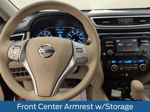 Used 2014 Nissan Rogue SV image 22