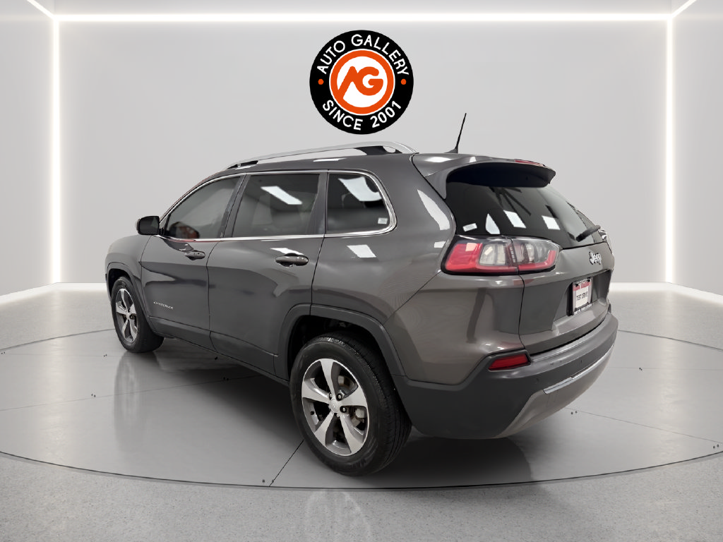 Used 2019 Jeep Cherokee Limited FWD image 5