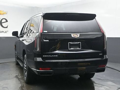 Used 2024 Cadillac Escalade Sport AWD/4WD image 36