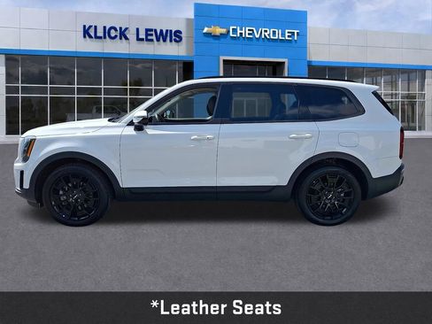 Used 2022 Kia Telluride SX w/ Nightfall Edition Package AWD/4WD image 4
