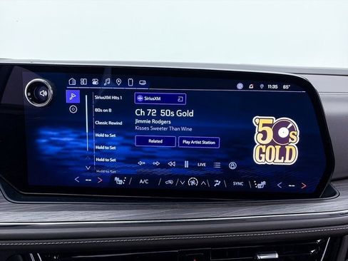 Used 2025 Chevrolet Tahoe Z71 w/ Comfort Package image 23