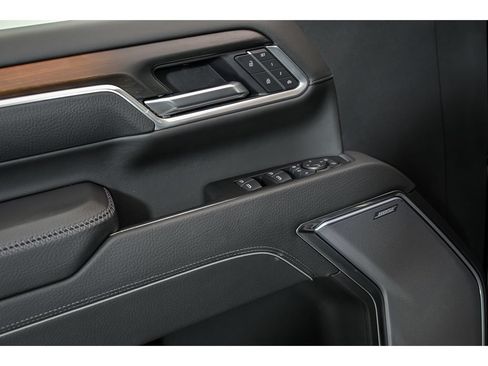 New 2026 GMC Sierra 2500 Denali w/ Denali Reserve Package AWD/4WD image 6