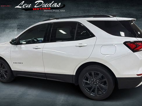 Certified 2024 Chevrolet Equinox RS w/ RS Leather Package image 3