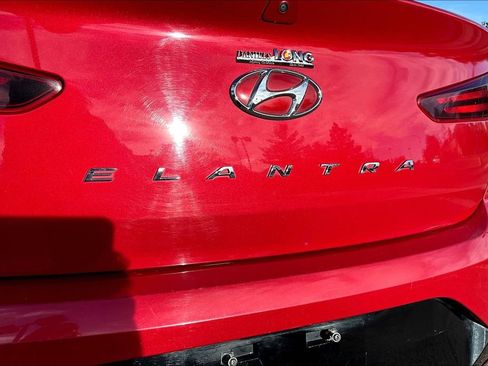 Used 2020 Hyundai Elantra SEL image 33
