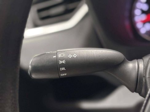 Used 2021 Toyota RAV4 LE FWD image 30