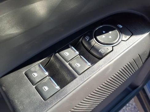 New 2026 Ford Maverick Lariat w/ Black Appearance Package image 17