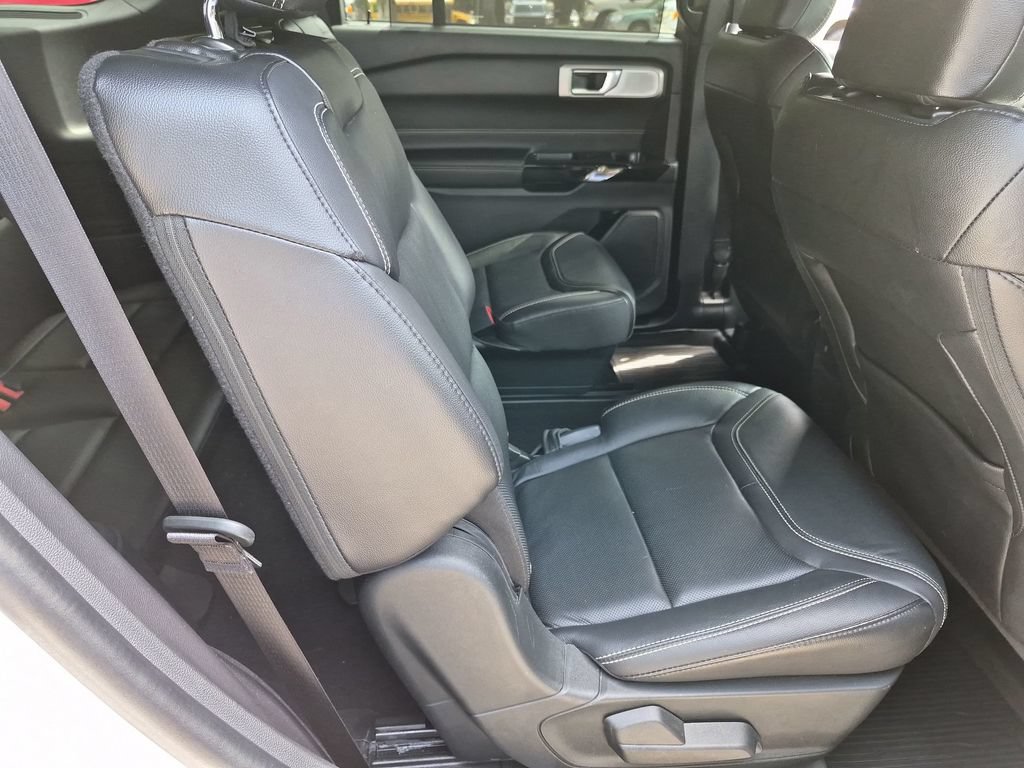 Used 2022 Ford Explorer ST w/ Equipment Group 401A AWD/4WD image 30