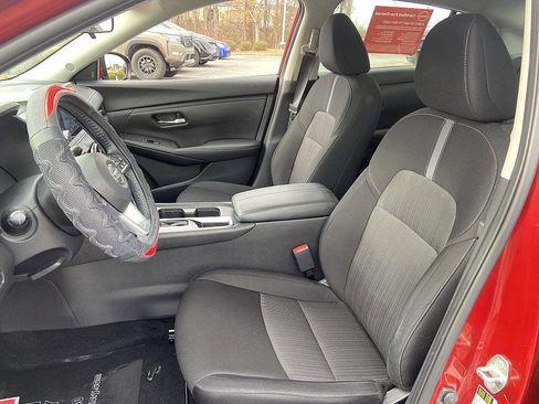 Certified 2022 Nissan Sentra SV w/ Trunk Package image 11