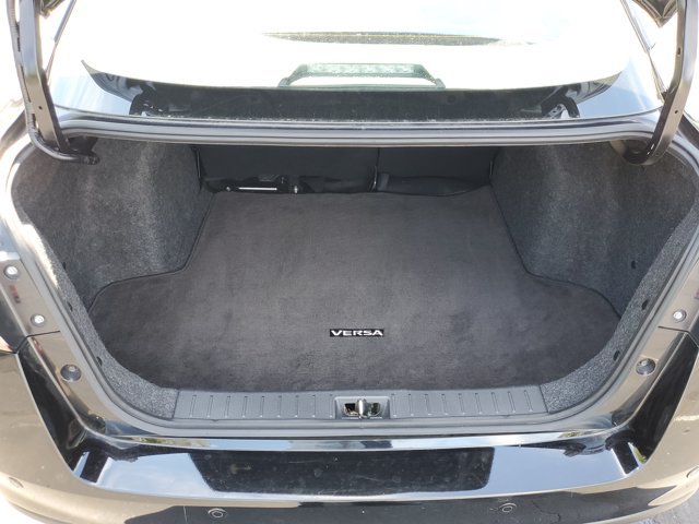 Certified 2024 Nissan Versa SV FWD image 27