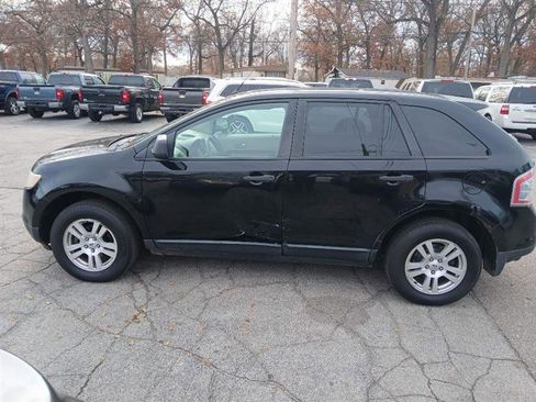 Used 2007 Ford Edge SE FWD image 2