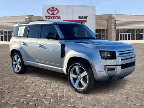 Used 2022 Land Rover Defender 110 XS Edition image 9