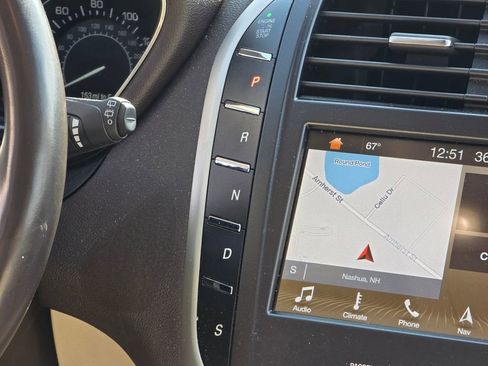 Used 2019 Lincoln MKC Reserve w/ MKC Climate Package image 18