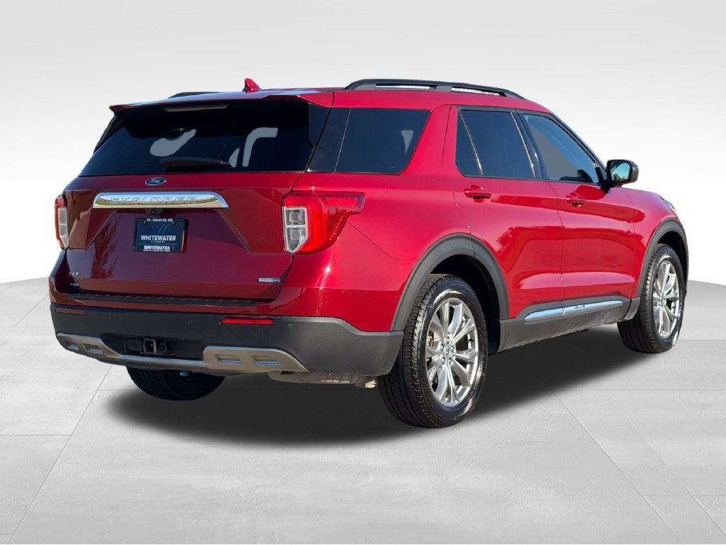 Used 2020 Ford Explorer XLT w/ Equipment Group 202A AWD/4WD image 22