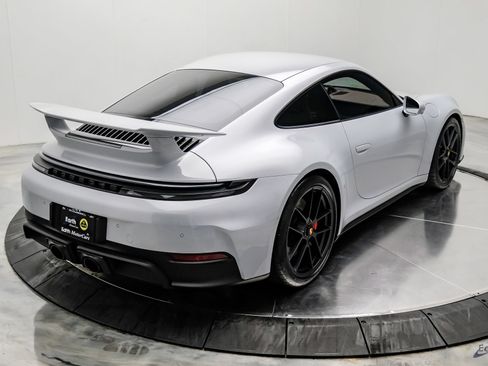 Used 2026 Porsche 911 Carrera GTS RWD image 21