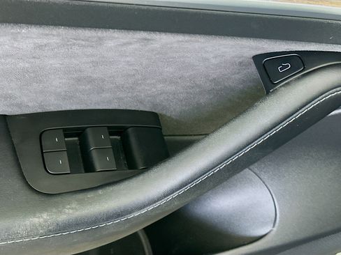 Used 2022 Tesla Model 3 Long Range image 15