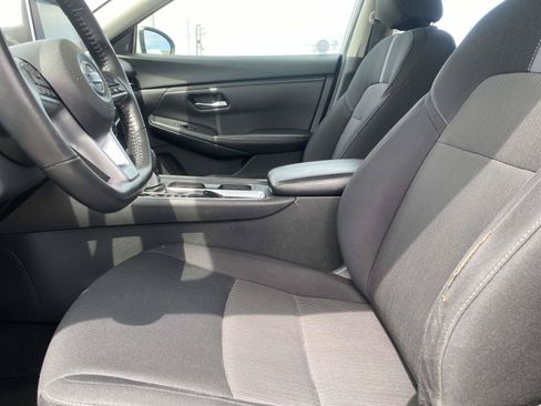 Used 2023 Nissan Sentra SV FWD image 14