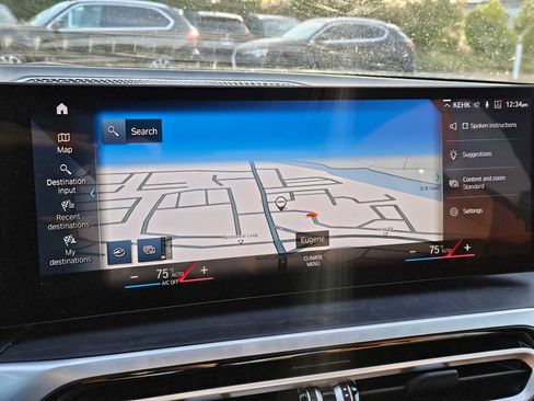 Used 2024 BMW 330i xDrive Sedan w/ Premium Package image 29