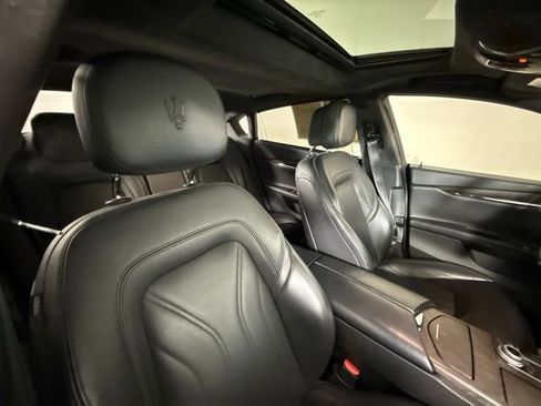 Used 2017 Maserati Quattroporte S GranLusso image 31