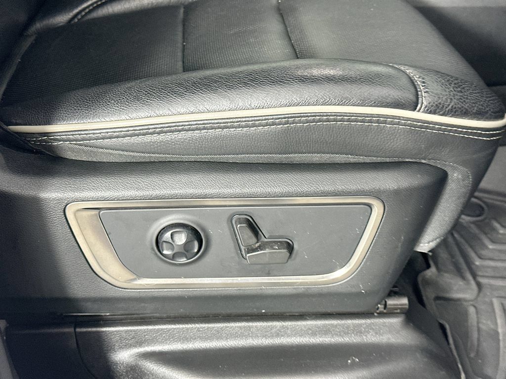Used 2021 RAM 1500 Limited w/ Night Edition AWD/4WD image 24