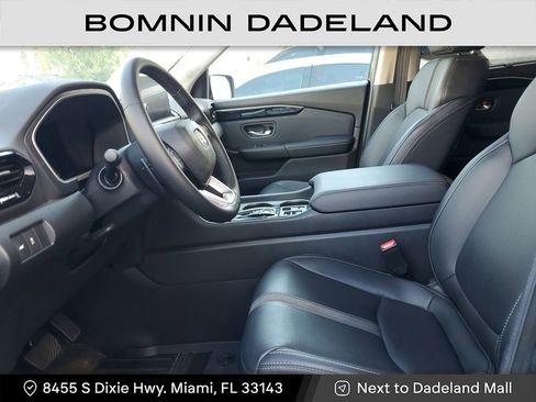 Used 2025 Honda Pilot EX-L image 7