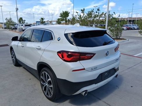 Used 2022 BMW X2 sDrive28i w/ Convenience Package FWD image 4