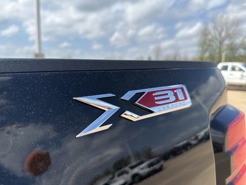 New 2026 GMC Sierra 2500 SLT w/ SLT Premium Package AWD/4WD image 58