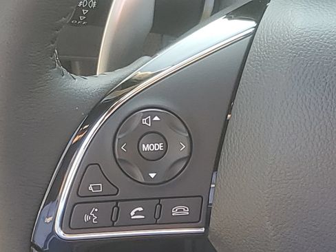 New 2026 Mitsubishi Eclipse Cross SEL AWD/4WD image 35