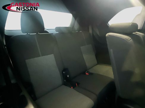 Used 2025 GMC Acadia Elevation image 37