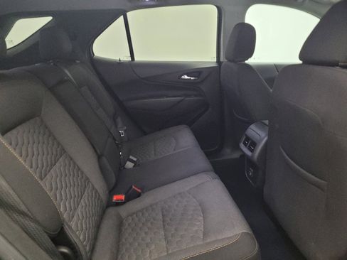 Used 2021 Chevrolet Equinox LT FWD image 19