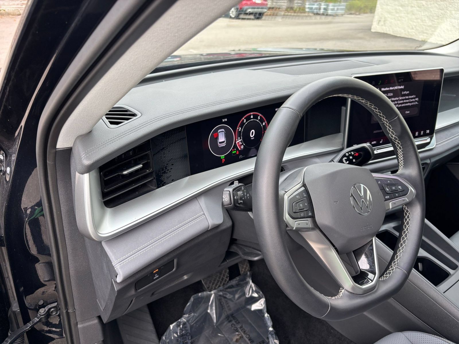 Used 2026 Volkswagen Tiguan SE AWD/4WD image 36