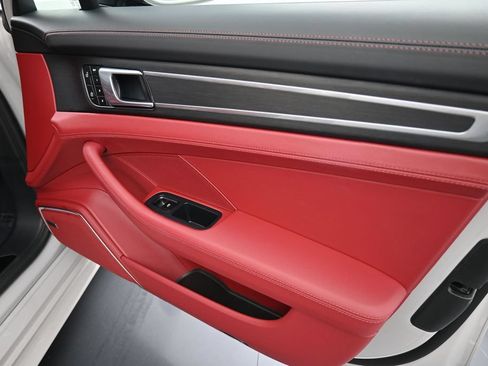 Certified 2023 Porsche Panamera GTS AWD/4WD image 30