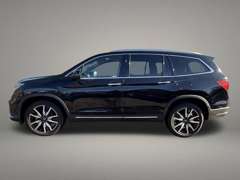 Used 2022 Honda Pilot Touring image 2