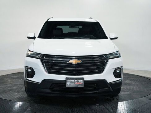 Used 2022 Chevrolet Traverse LT w/ LPO, Floor Liner Package AWD/4WD image 2