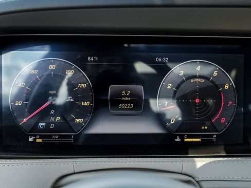 Used 2019 Mercedes-Benz S 560 Sedan image 18