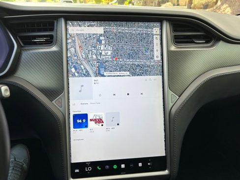 Used 2018 Tesla Model S 75D image 39