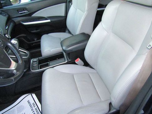 Used 2015 Honda CR-V Touring image 16