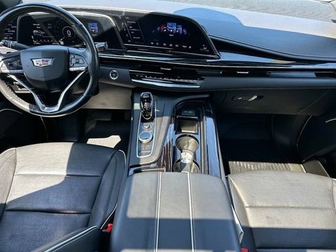 Used 2021 Cadillac Escalade Sport AWD/4WD image 14