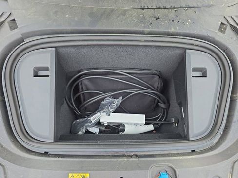 Used 2022 Audi RS e-tron GT image 31