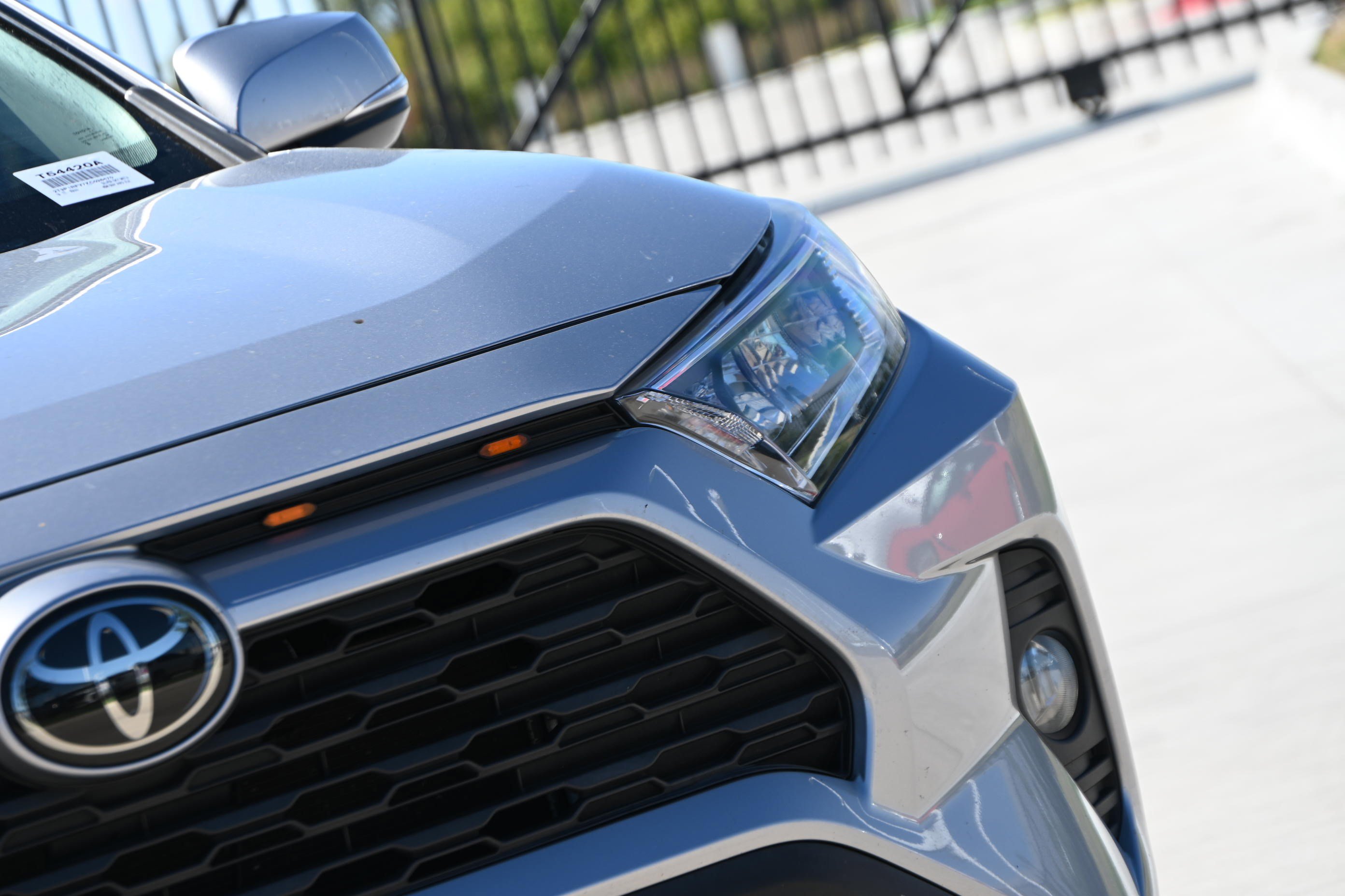 Used 2019 Toyota RAV4 XLE w/ Convenience Package AWD/4WD image 10