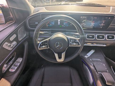 Certified 2022 Mercedes-Benz GLS 450 4MATIC image 5