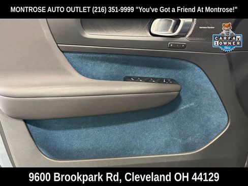 Used 2023 Volvo C40 P8 Recharge Ultimate image 11