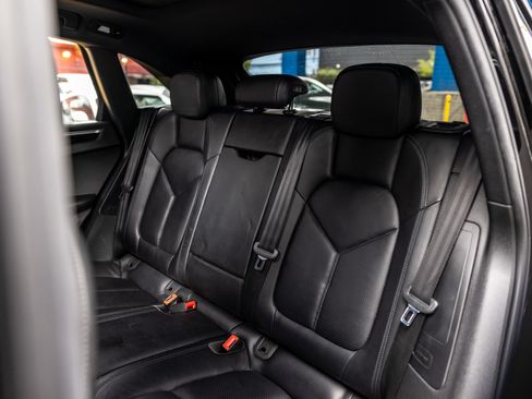 Used 2017 Porsche Macan S AWD/4WD image 45