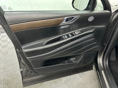 Used 2024 Genesis GV80 2.5T image 11
