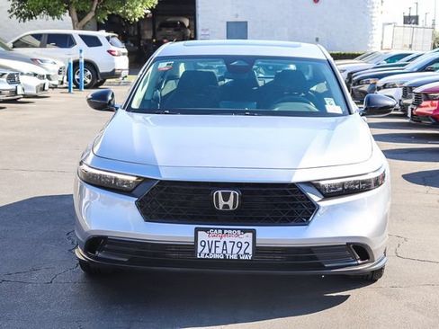 Used 2025 Honda Accord SE image 4