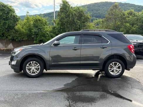 Certified 2017 Chevrolet Equinox LT w/ Convenience Package FWD image 3